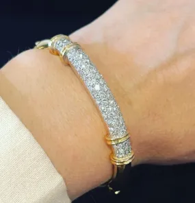 3.30ct Diamond Yellow Gold 18ct Hinged Bangle