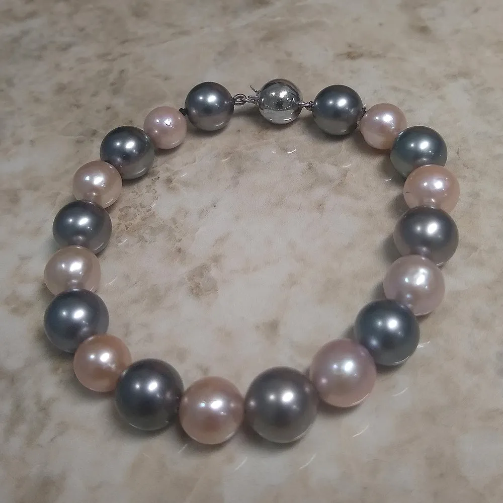 8-10mm Grey Tahitian Pearls and Pink Freshwater Pearl Bracelet