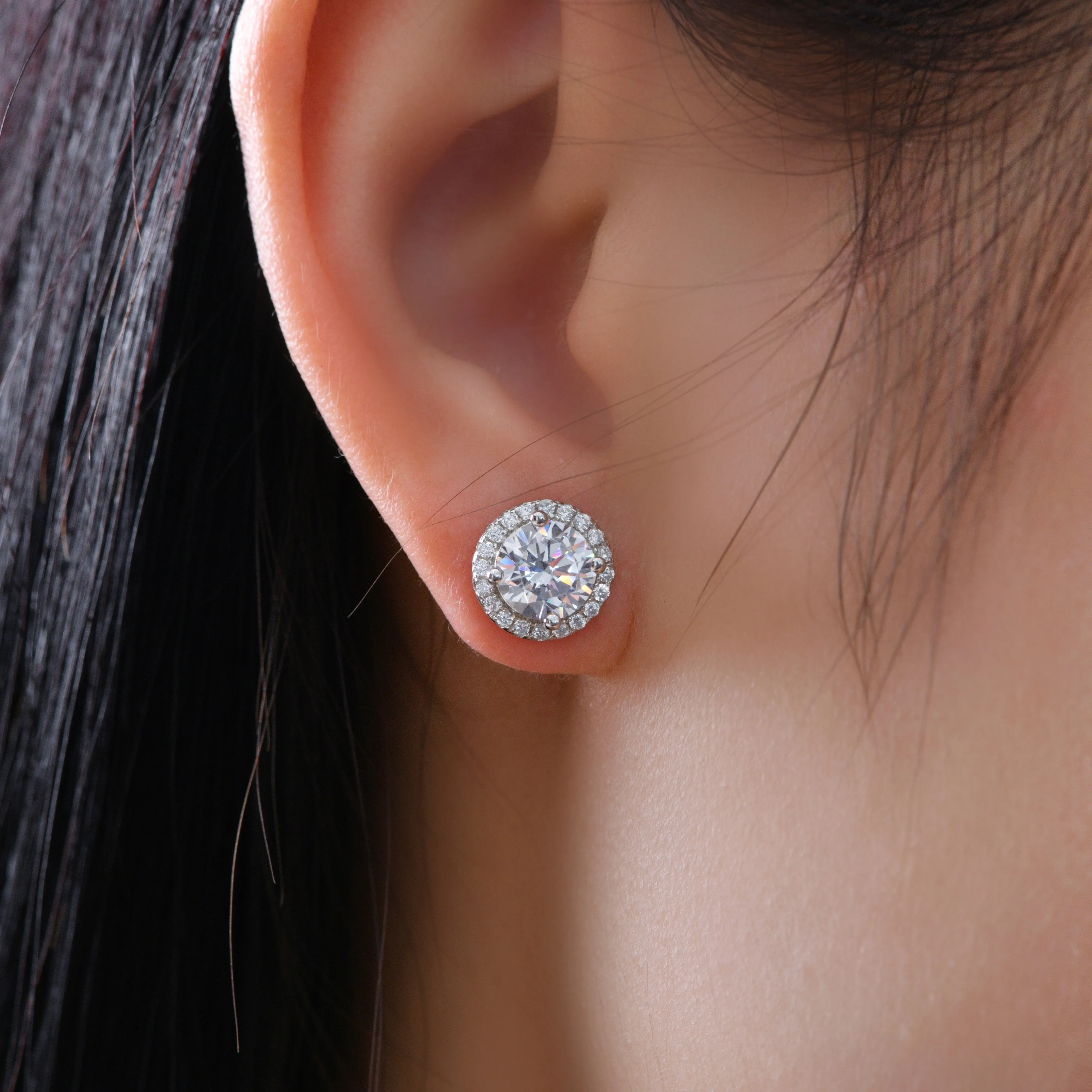 Hello, Halo 2 Carat Diamond Crystalline Studs