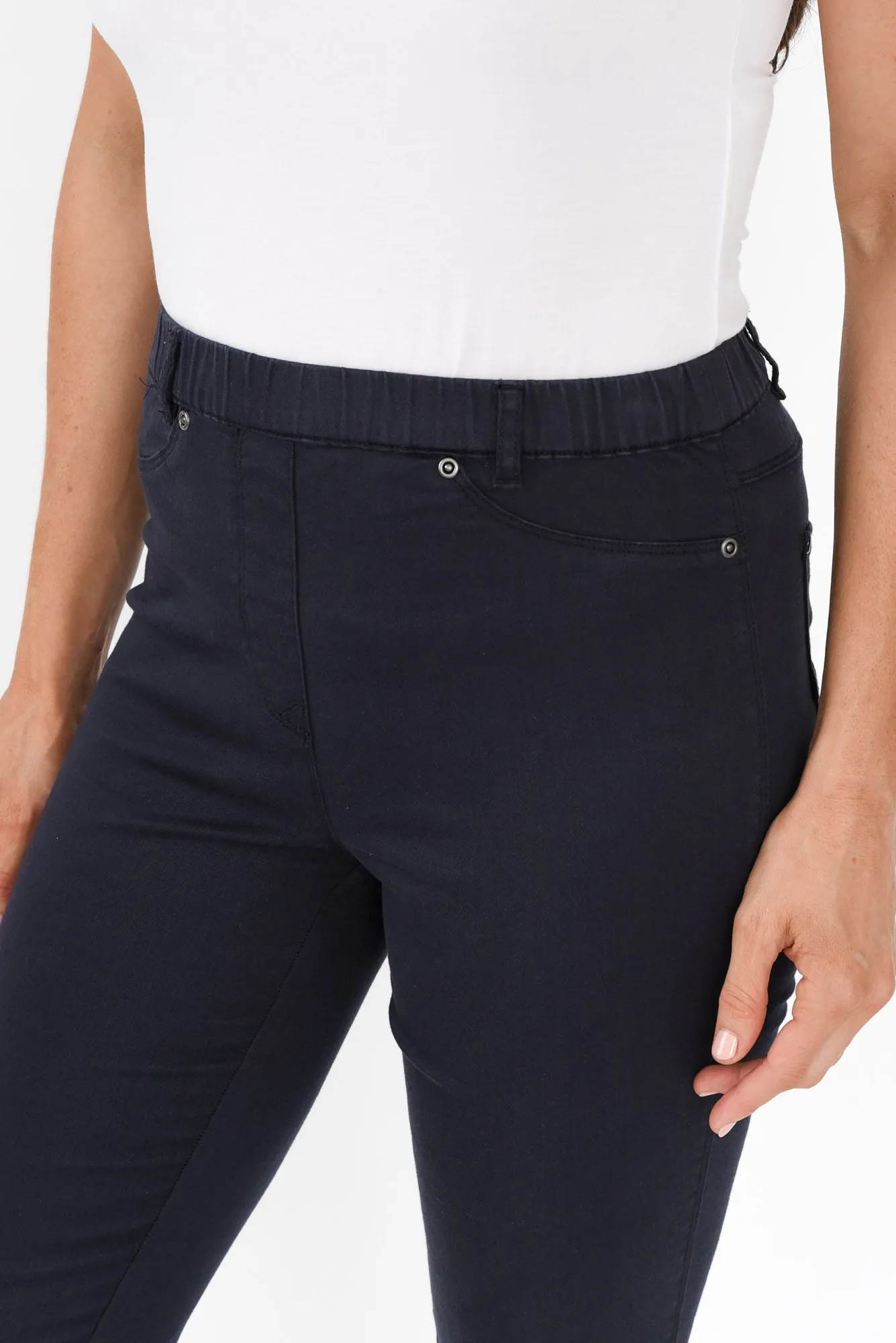 Reed Navy Stretch Cotton Capri Pants